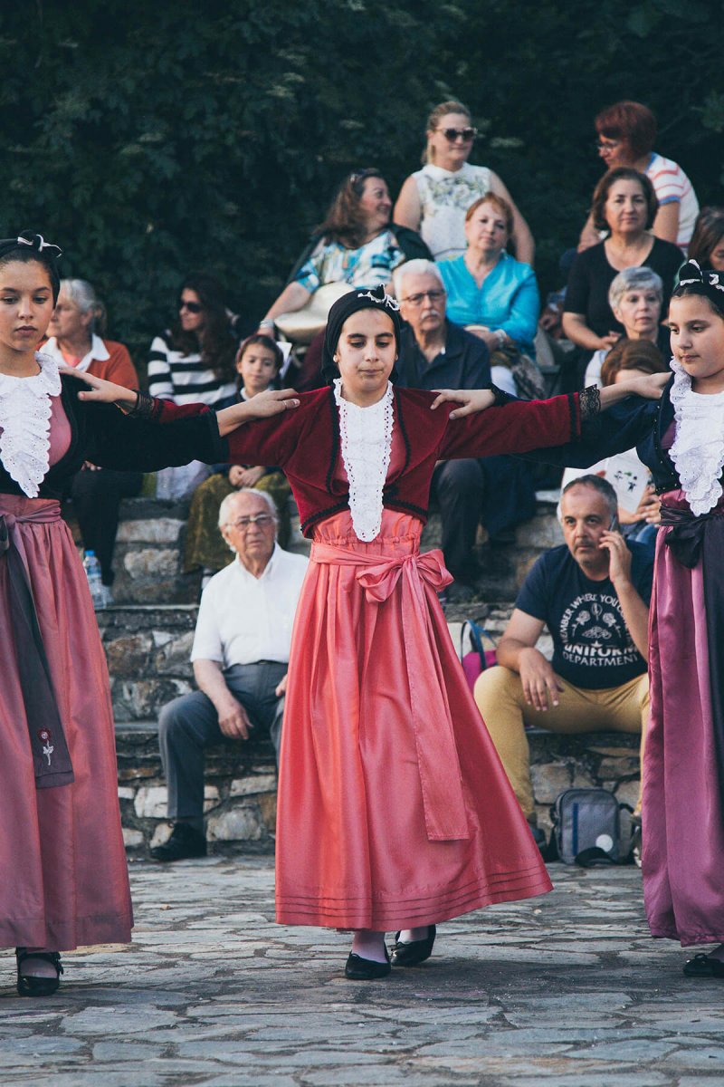 Παιδικά Χοροπατήματα…στα Μονοπάτια των Κενταύρων!!!