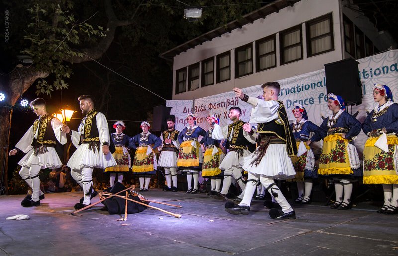 Πηλιορείτικα Χοροκαλέσματα